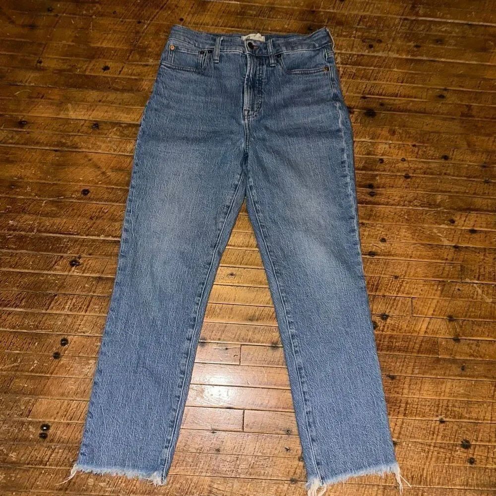 Madewell Perfect Vintage 28 sustainable normcore jeans